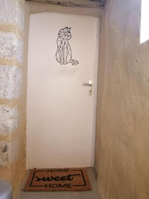 Petit Studio Au Coeur D'Uzes Apartment Ngoại thất bức ảnh